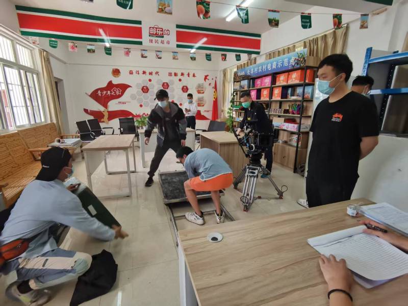 潮安区广告片拍摄公司：极简主义践行者，少即是多的视觉哲学